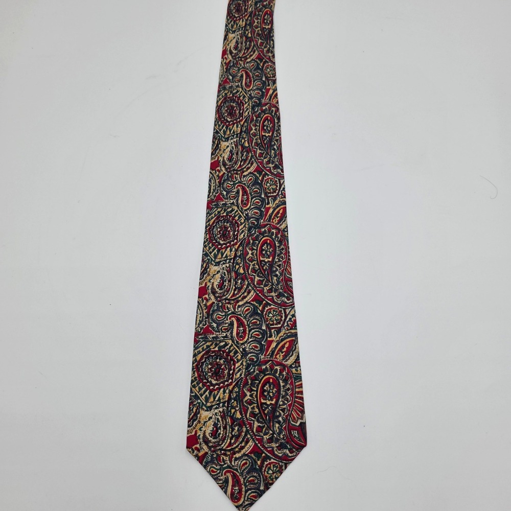 Bene Mens Silk Paisley Medallion Necktie Red Gold Navy Hand Made Silk Tie